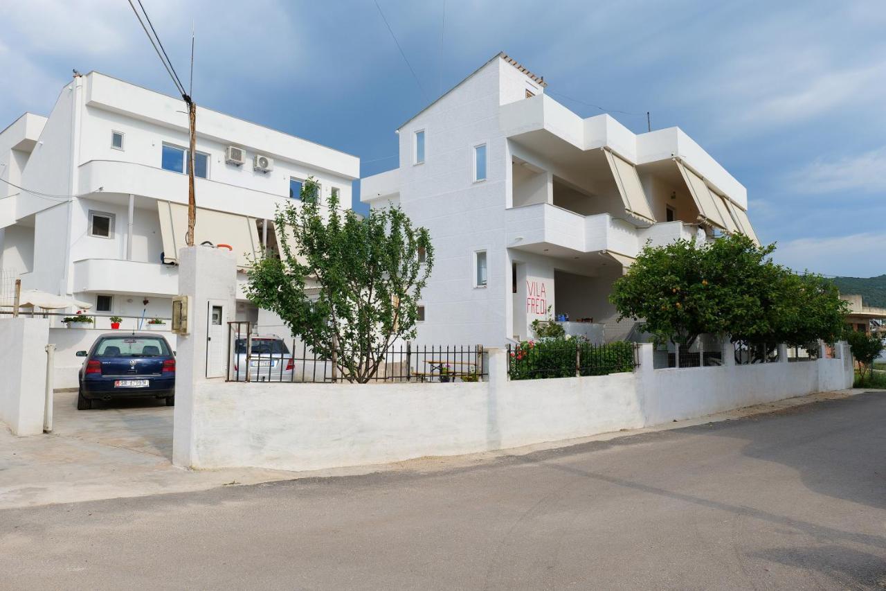 Vila Fredi Ksamil Luaran gambar
