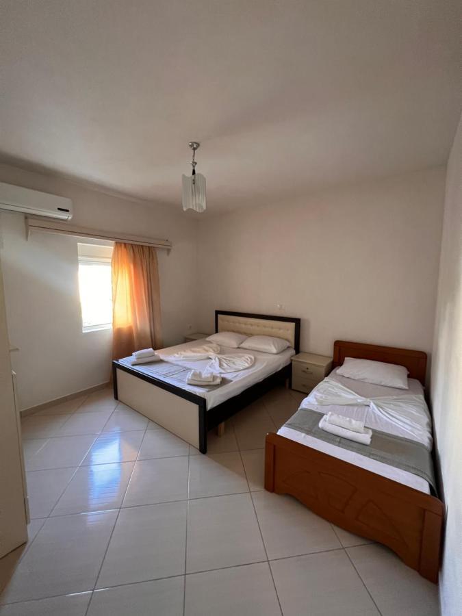 Vila Fredi Ksamil Luaran gambar