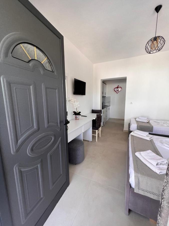 Vila Fredi Ksamil Luaran gambar
